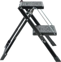 Huishoudtrap Opstapje Handy Zwart 2 Treden 13 Huishoudtrap Opstapje Handy Zwart 2 Treden -Schoonmaakartikelen Winkel 1182x1200 2