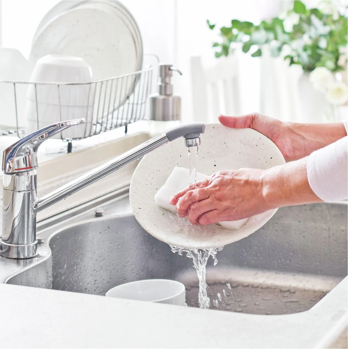 Dreft Naturals Lavender & Rosemary Afwasmiddel - Voordeelverpakking 10x450ml 6 Dreft Naturals Lavender & Rosemary Afwasmiddel - Voordeelverpakking 10x450ml - Afbeelding 4