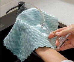 Lopoleis FACU XIV Microvezeldoekjes – 10 Stuks – Microvezeldoeken – Streepvrij – Reinigingsdoekjes – Schoonmaakdoeken – Spiegeldoeken – 30 X 40 Cm 13 Lopoleis FACU XIV Microvezeldoekjes – 10 Stuks – Microvezeldoeken – Streepvrij – Reinigingsdoekjes – Schoonmaakdoeken – Spiegeldoeken – 30 X 40 Cm -Schoonmaakartikelen Winkel 1200x1008 4