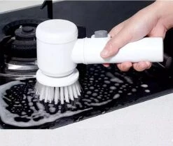 Apeiron Elektrische Schoonmaakborstel - Poetsmachine - Poliermachine - Schrobborstel - Handborstel - Werkborstel - Schrobber - Boorborstel - Wasborstel - Schoonmaakmiddelen - Reinigingsborstel - 3 Opzetstukken 34 Apeiron Elektrische Schoonmaakborstel - Poetsmachine - Poliermachine - Schrobborstel - Handborstel - Werkborstel - Schrobber - Boorborstel - Wasborstel - Schoonmaakmiddelen - Reinigingsborstel - 3 Opzetstukken -Schoonmaakartikelen Winkel 1200x1009 3