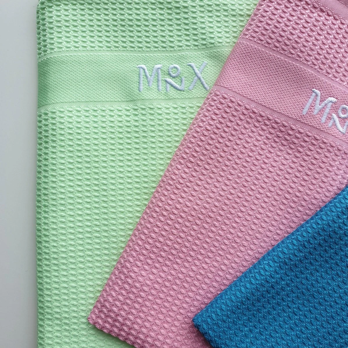 Monx - Microvezeldoekjes - Microvezel Handdoek - Schoonmaakdoekjes - Reinigingsdoekjes - Raamdoeken - 3 Stuks - 40x60cm 11 Monx - Microvezeldoekjes - Microvezel Handdoek - Schoonmaakdoekjes - Reinigingsdoekjes - Raamdoeken - 3 Stuks - 40x60cm - Afbeelding 9