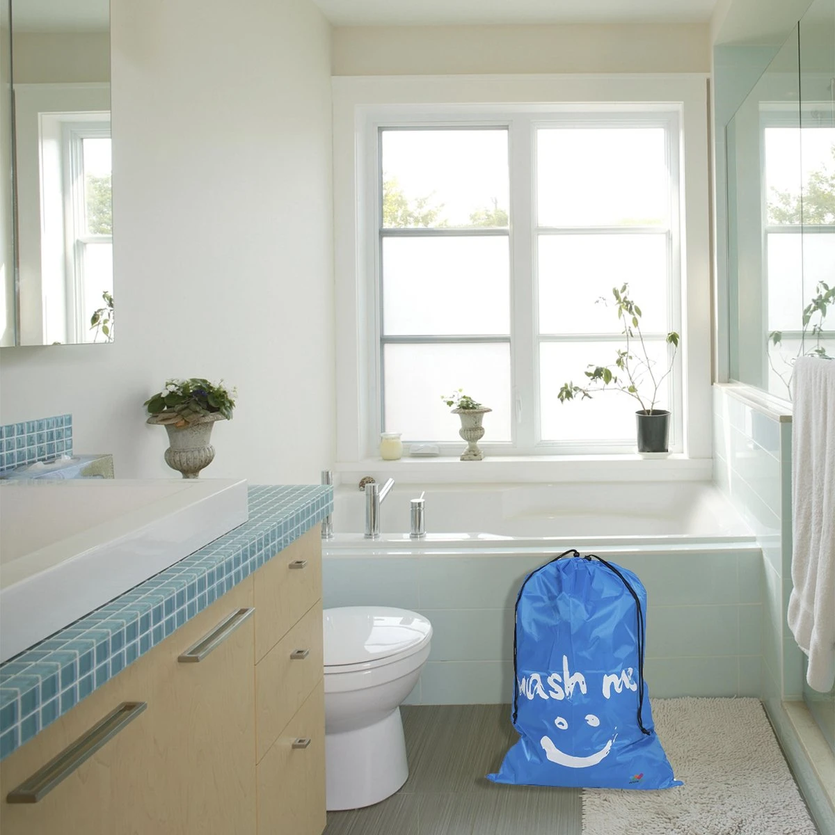 Wonair - Waszakken Voor Wasgoed - 60x90cm - Hemelsblauw - Met Trekkoord 6 Wonair - Waszakken Voor Wasgoed - 60x90cm - Hemelsblauw - Met Trekkoord - Afbeelding 4