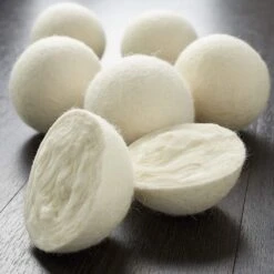 Merkloos Droger Ballen XL 8 Stuks – Zero Waste Dryer Balls - Duurzaam – Wasverzachter – Herbruikbare Drogerballen – Droogt De Was Sneller – Tiny Panda -Schoonmaakartikelen Winkel 1200x1200 389