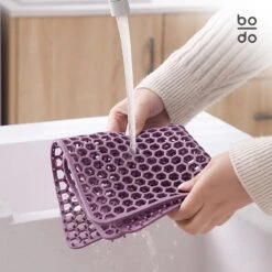 BODO Gootsteenmat Siliconen Donker Grijs - 30.5 X 30.5 Cm - Keuken Accessoires - Gootsteen Beschermer - Onderzetters Siliconen - Anti Kras - Gootsteen Accessoires 14 BODO Gootsteenmat Siliconen Donker Grijs - 30.5 X 30.5 Cm - Keuken Accessoires - Gootsteen Beschermer - Onderzetters Siliconen - Anti Kras - Gootsteen Accessoires -Schoonmaakartikelen Winkel 1200x1200 685