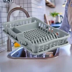 Merkloos Decopatent® Afdruiprek Voor Afwas - Afdruiprekje Met Lekbak - Kunststof Afdruipmat - Afwassen Borden & Bestek - 32.5x49x9 - Grijs 17 Merkloos Decopatent® Afdruiprek Voor Afwas - Afdruiprekje Met Lekbak - Kunststof Afdruipmat - Afwassen Borden & Bestek - 32.5x49x9 - Grijs -Schoonmaakartikelen Winkel 1200x1200 724