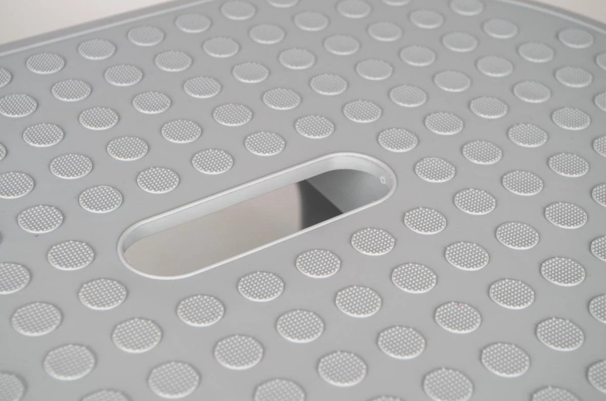 Curver One Step Opstapje Lichtgrijs 4 Curver One Step Opstapje Lichtgrijs - Afbeelding 2