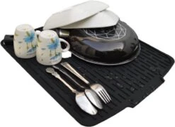 HOMYHON Afdruipmat -Afdruipmat Siliconen -Pannenonderzetter- Antislip -Hittebestendig - Aanrecht Mat -Siliconen Mat - 40 X 46 Cm - Zwart 11 HOMYHON Afdruipmat -Afdruipmat Siliconen -Pannenonderzetter- Antislip -Hittebestendig - Aanrecht Mat -Siliconen Mat - 40 X 46 Cm - Zwart -Schoonmaakartikelen Winkel 1200x876