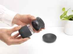 Brabantia Sink Side Afwasborstel - Met Zeepdispenser- Dark Grey -Schoonmaakartikelen Winkel 1200x900 17