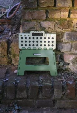 PUHLMANN - Inklapbare Kruk, JAMES, Plastic, Groen, 22 Cm Hoog, Max 100kilo 11 PUHLMANN - Inklapbare Kruk, JAMES, Plastic, Groen, 22 Cm Hoog, Max 100kilo -Schoonmaakartikelen Winkel 819x1200